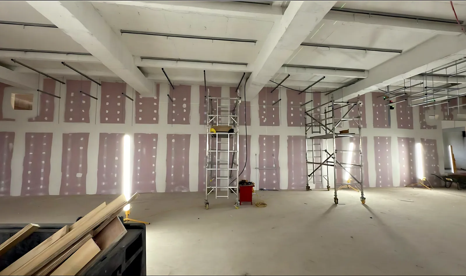 Warehouse Drylining for Data Centres