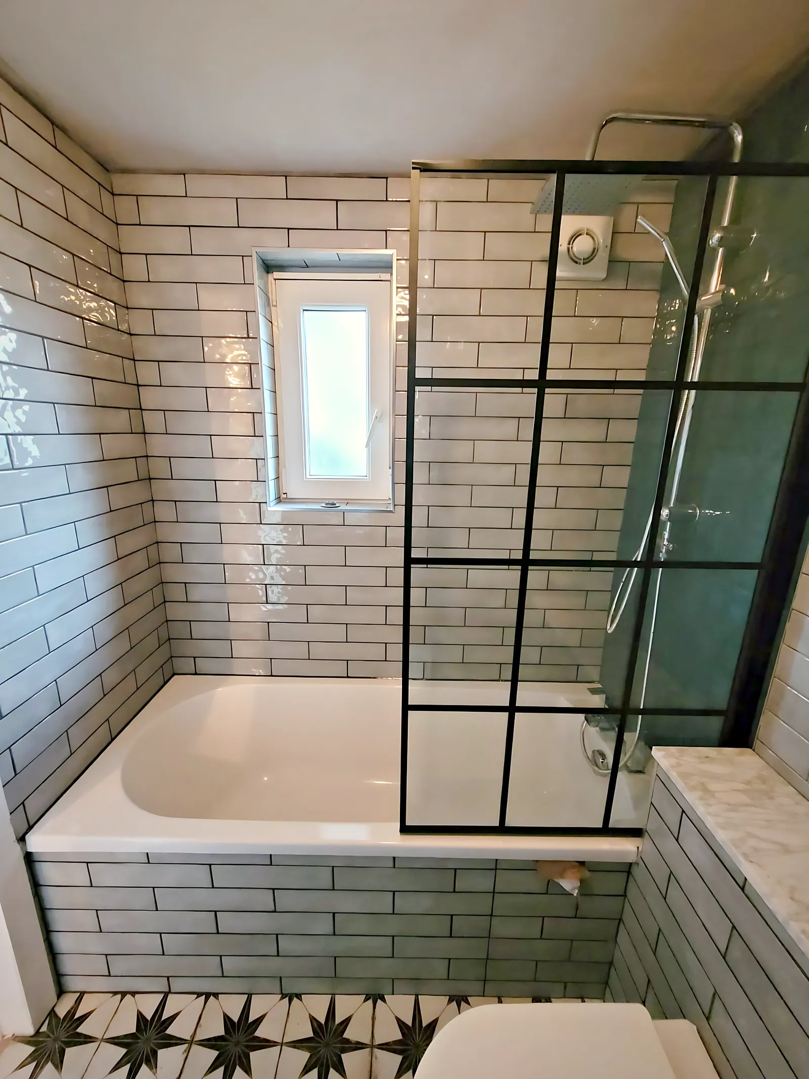 Star-Tiled Family Bathroom, Tottenham