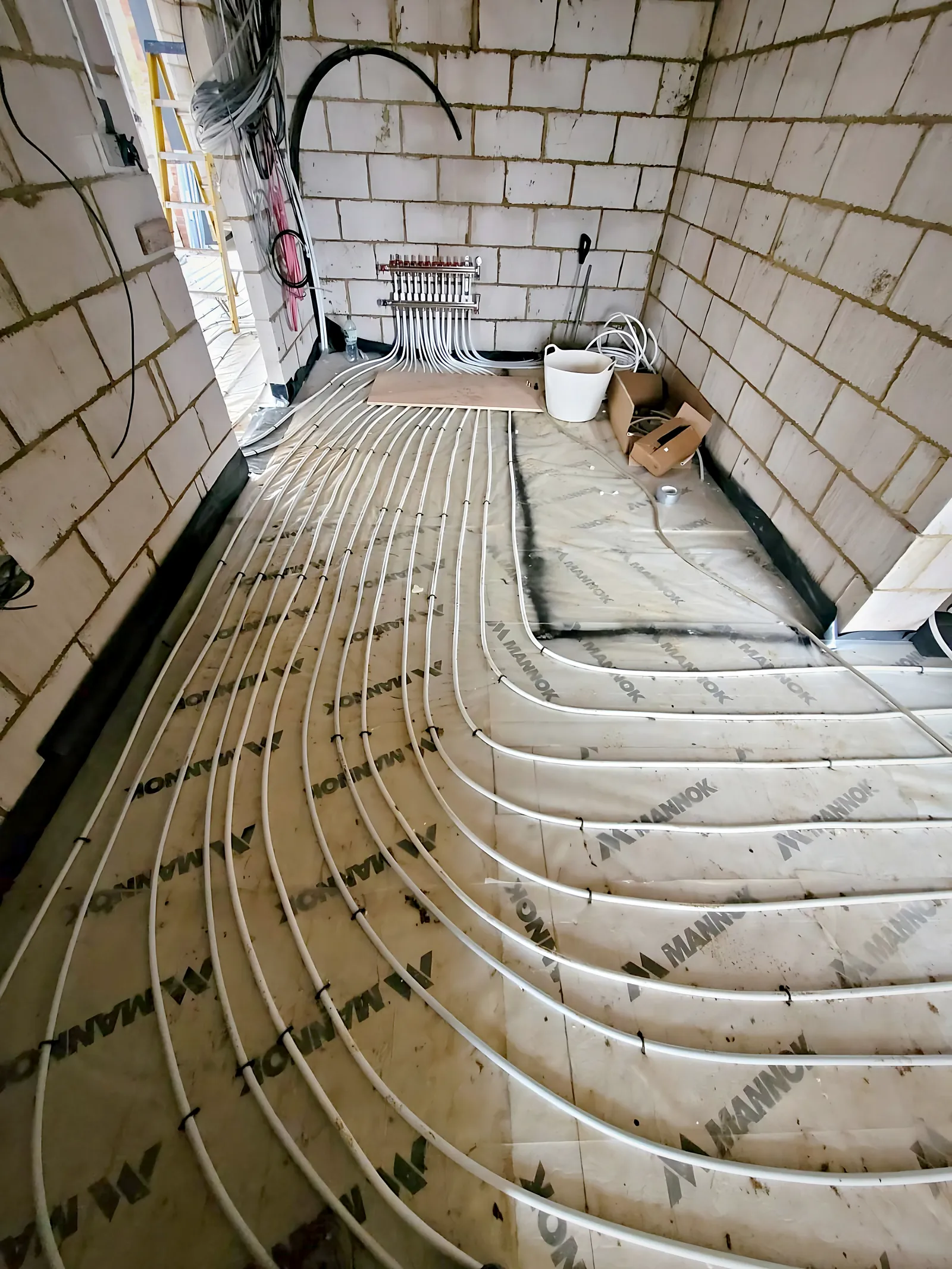 Underfloor Heating, Oak-Frame New Build — photo 4